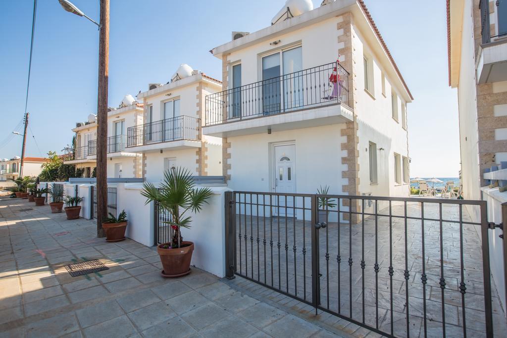 Gorgona Villas アヤナパ エクステリア 写真