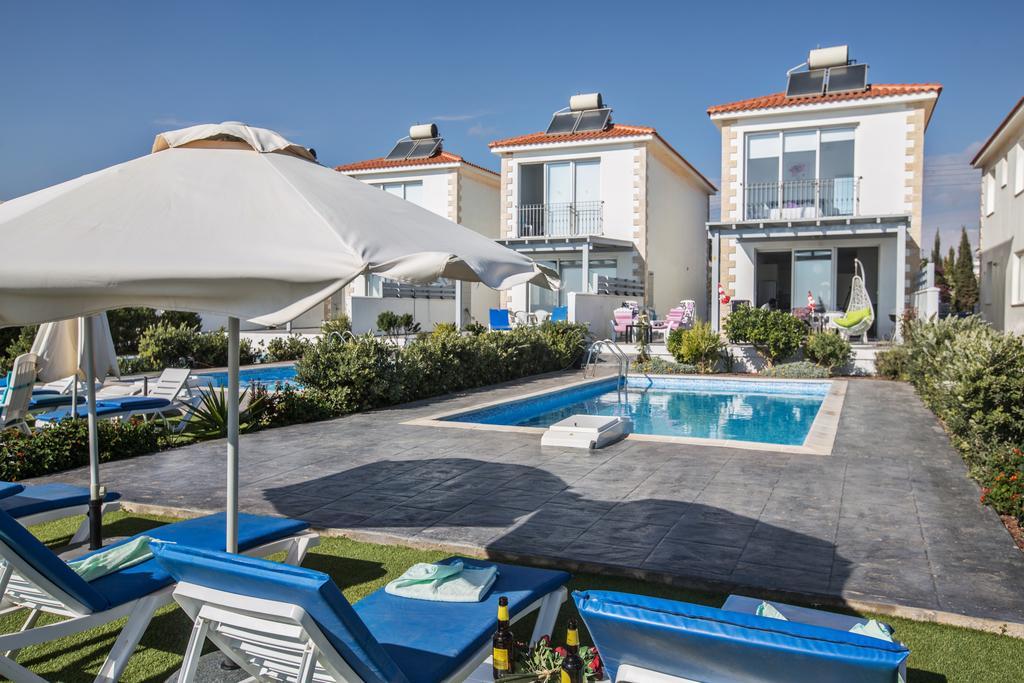 Gorgona Villas アヤナパ エクステリア 写真