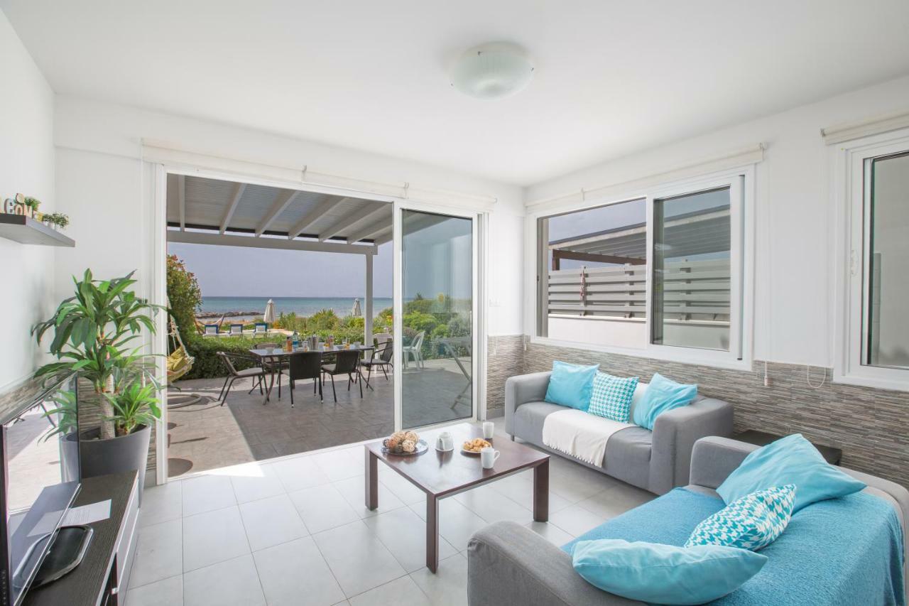 Gorgona Villas アヤナパ エクステリア 写真