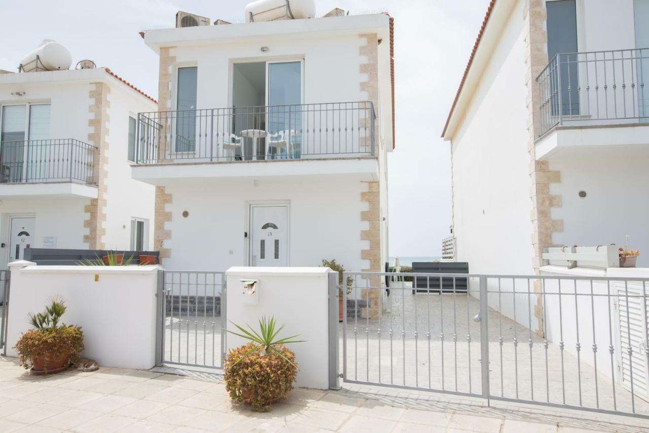 Gorgona Villas アヤナパ エクステリア 写真